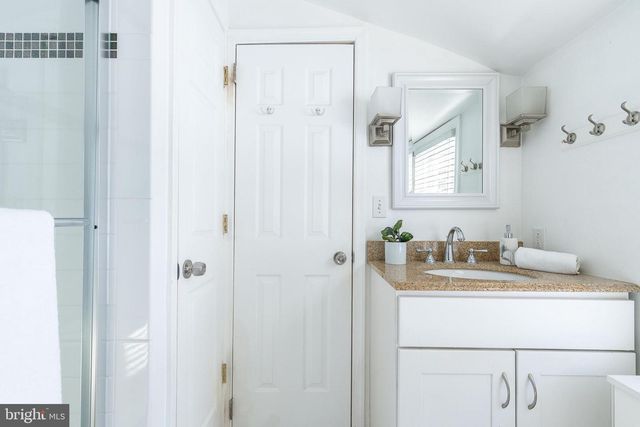 829 BRYN MAWR AVE, Penn Valley, PA 19072