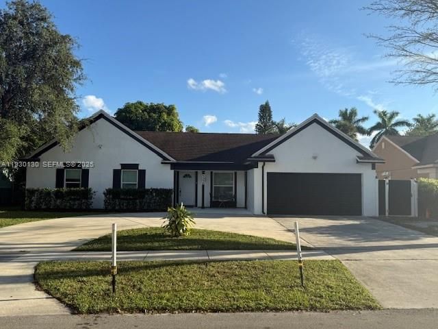 9530 Ashley Dr, Miramar, FL 33025