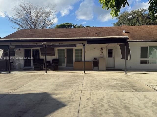 9530 Ashley Dr, Miramar, FL 33025