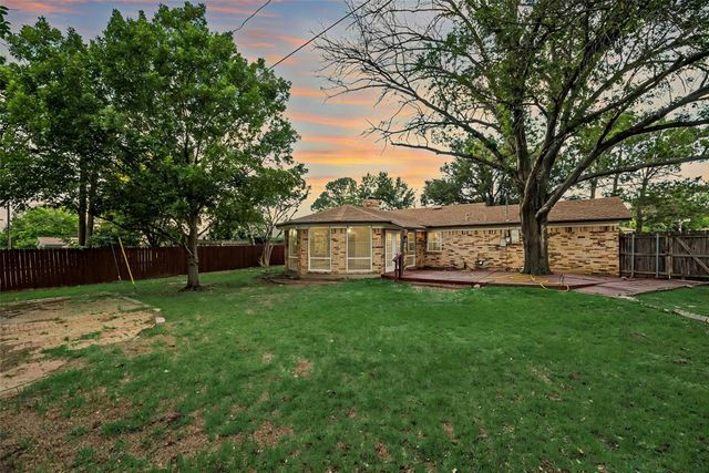 1108 Springdale Road, Bedford, TX 76021