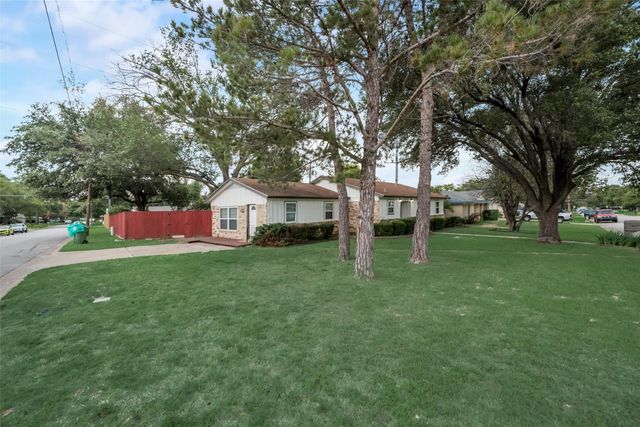 1108 Springdale Road, Bedford, TX 76021