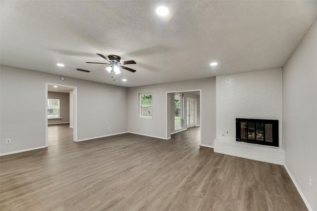 1108 Springdale Road, Bedford, TX 76021