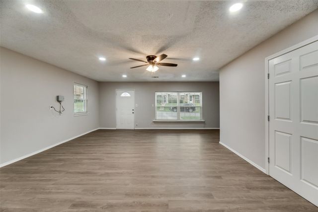 1108 Springdale Road, Bedford, TX 76021