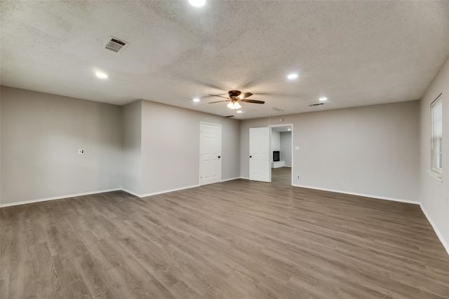 1108 Springdale Road, Bedford, TX 76021