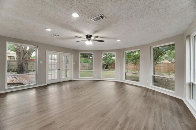 1108 Springdale Road, Bedford, TX 76021