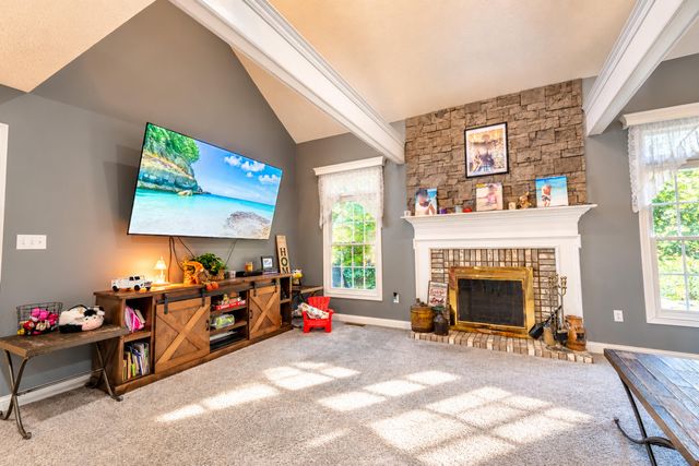 451 Woodside Drive, Somerset, KY 42503