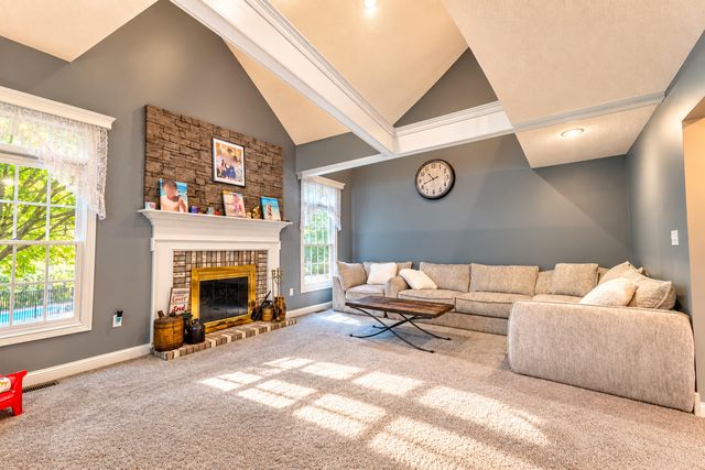 451 Woodside Drive, Somerset, KY 42503