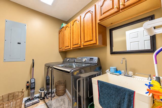 451 Woodside Drive, Somerset, KY 42503