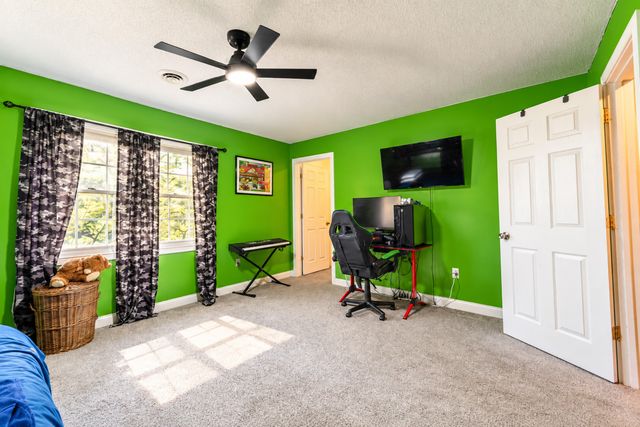 451 Woodside Drive, Somerset, KY 42503