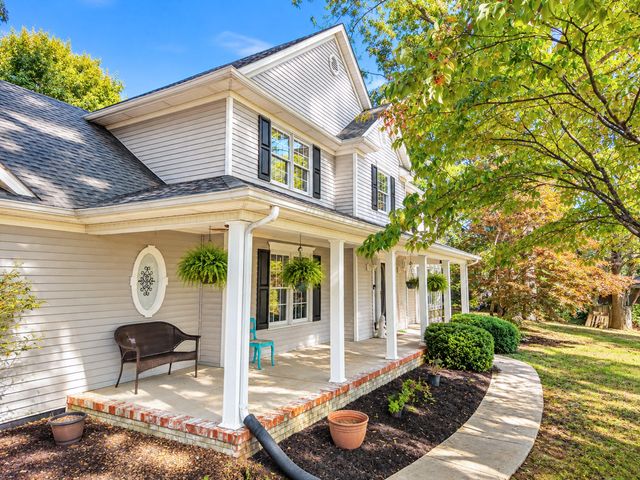 451 Woodside Drive, Somerset, KY 42503