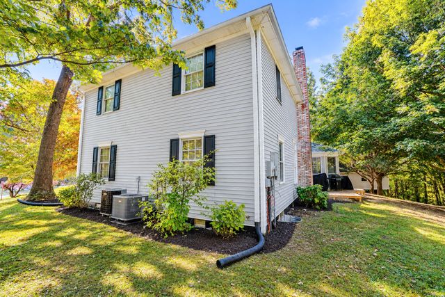 451 Woodside Drive, Somerset, KY 42503