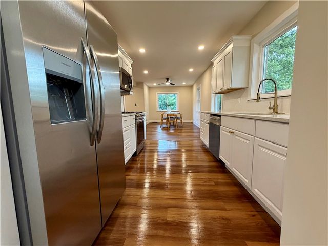 39 Vassar Drive, Dayton, OH 45406
