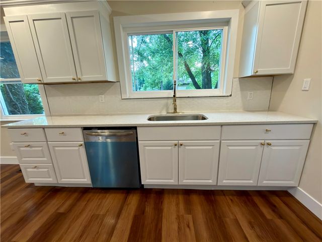 39 Vassar Drive, Dayton, OH 45406