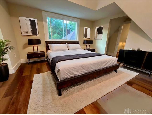 39 Vassar Drive, Dayton, OH 45406