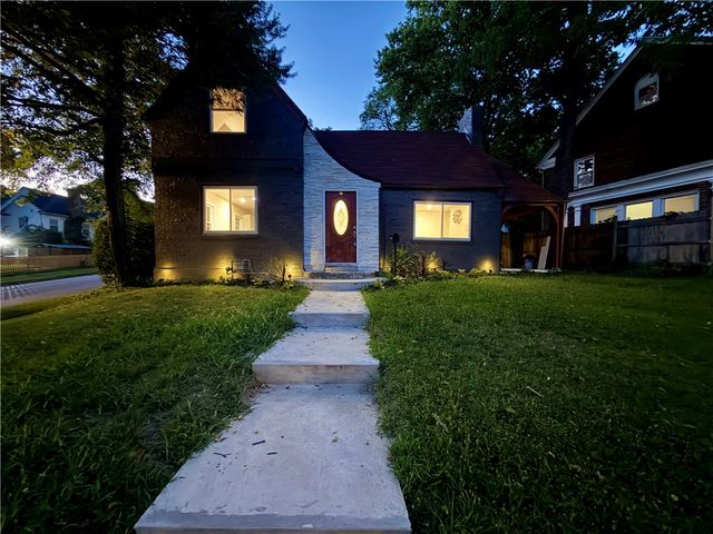 39 Vassar Drive, Dayton, OH 45406