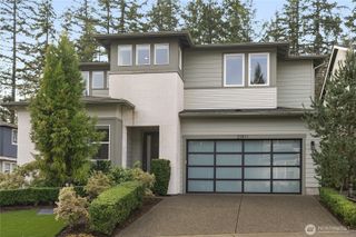 21811 SE 5th Place, Sammamish, WA 98074