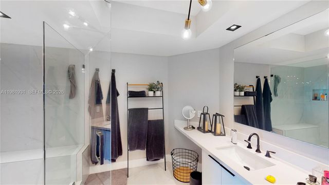 1000 Island Boulevard 2903, Aventura, FL 33160