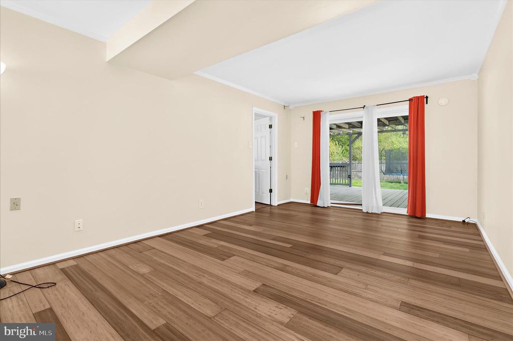 Image 14 of property listing at 7901 CITADEL DR, Severn, MD 21144