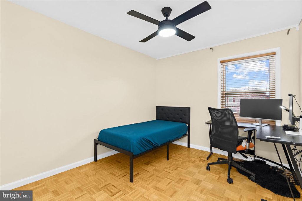 Image 23 of property listing at 7901 CITADEL DR, Severn, MD 21144