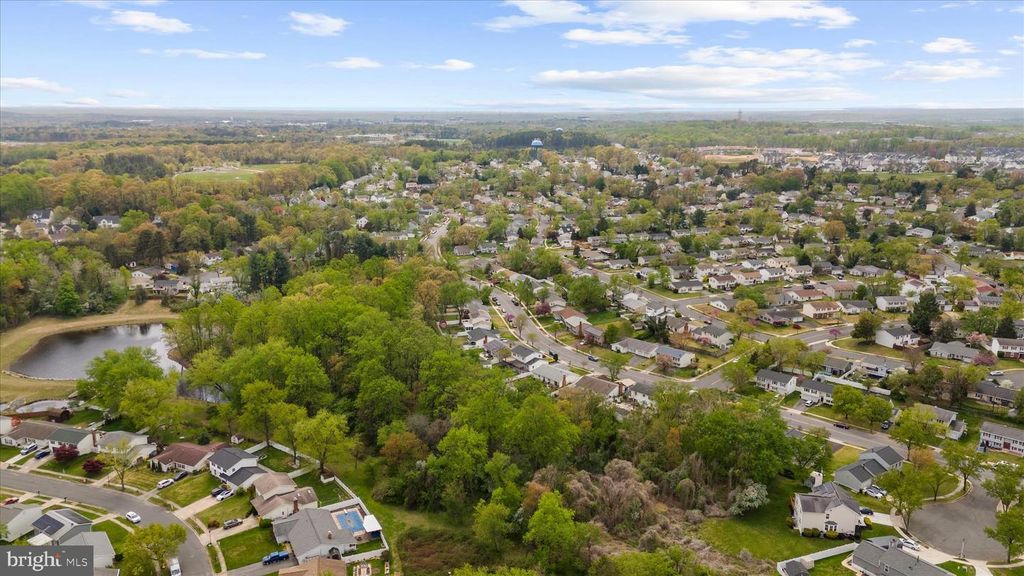 Image 46 of property listing at 7901 CITADEL DR, Severn, MD 21144