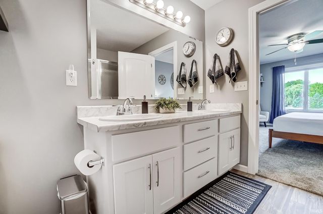 314 Laurelwood Lane, Kendallville, IN 46755