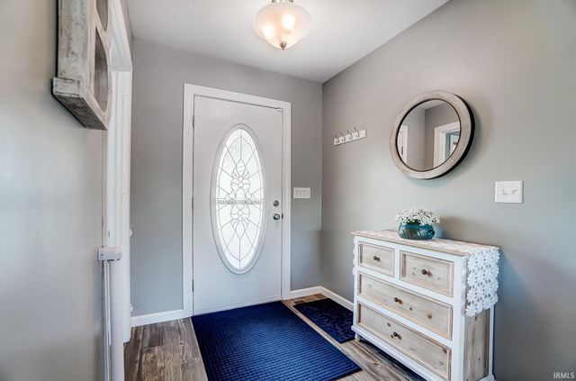 314 Laurelwood Lane, Kendallville, IN 46755