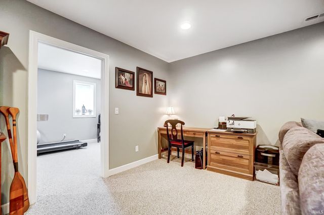 314 Laurelwood Lane, Kendallville, IN 46755