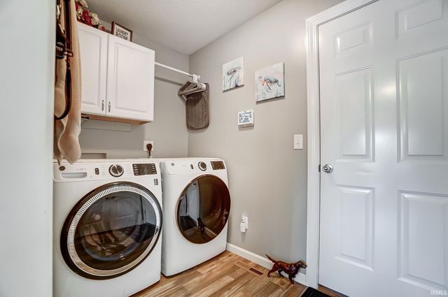 314 Laurelwood Lane, Kendallville, IN 46755