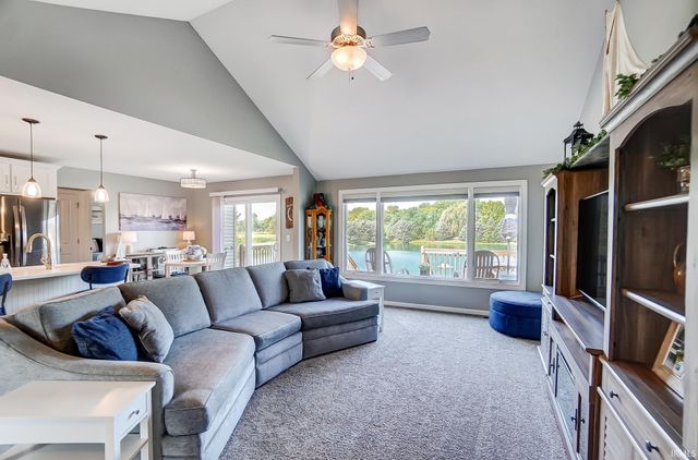 314 Laurelwood Lane, Kendallville, IN 46755