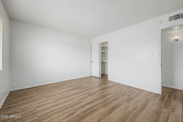 7506 W TURNEY Avenue, Phoenix, AZ 85033