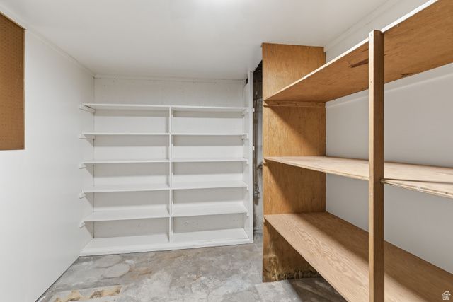 1005 S JACKSON AVE, Ogden, UT 84404