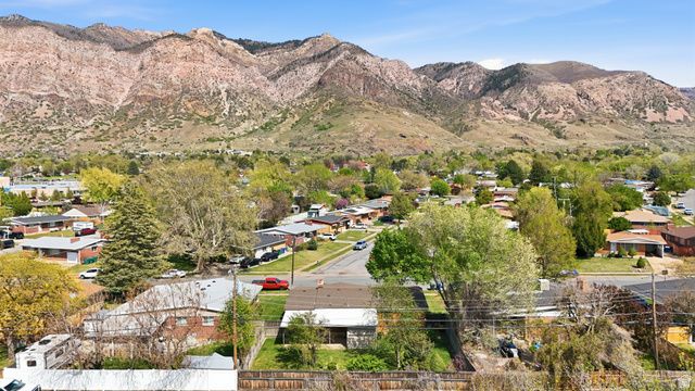 1005 S JACKSON AVE, Ogden, UT 84404