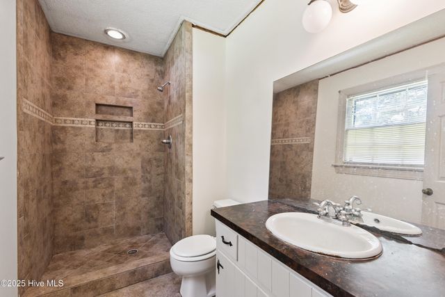 304 Foxhall Drive, Rocky Mount, NC 27804