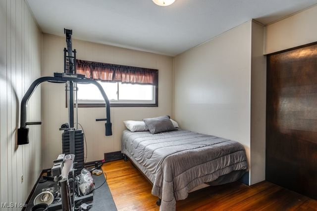 6490 Grosse Drive, Brook Park, OH 44142