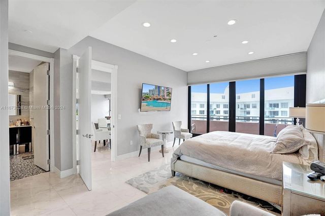 5225 Collins Ave PH7, Miami Beach, FL 33140