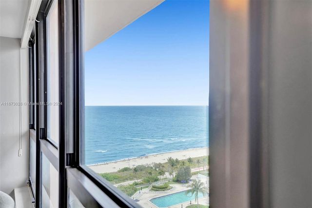 5225 Collins Ave PH7, Miami Beach, FL 33140