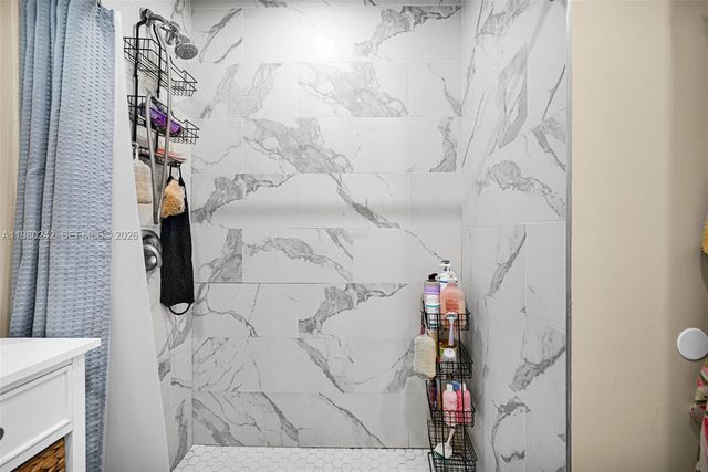 1811 Utopia Dr, Miramar, FL 33023