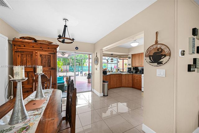 1811 Utopia Dr, Miramar, FL 33023