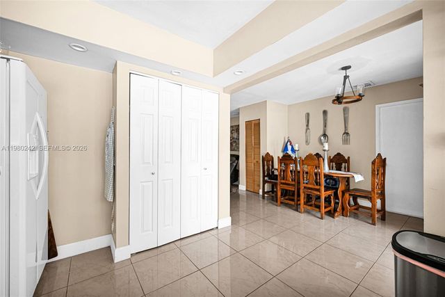 1811 Utopia Dr, Miramar, FL 33023