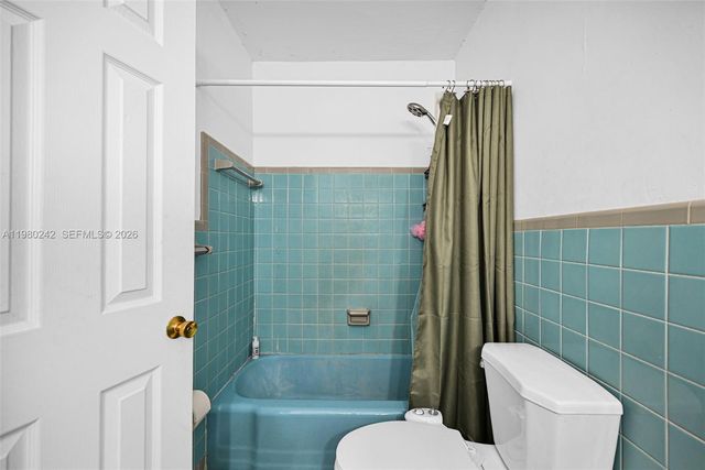 1811 Utopia Dr, Miramar, FL 33023