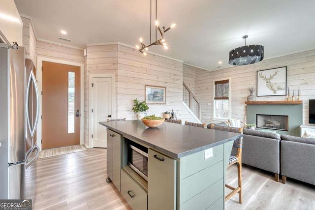 11 Soaring Eagle Lane, Clayton, GA 30525