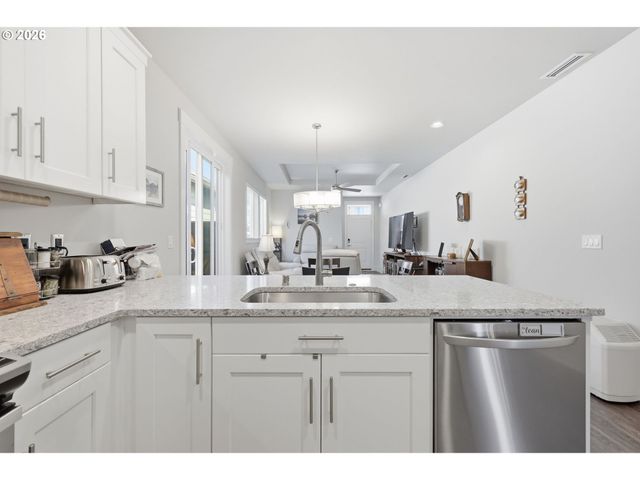 7311 Ne 67TH St, Vancouver, WA 98662