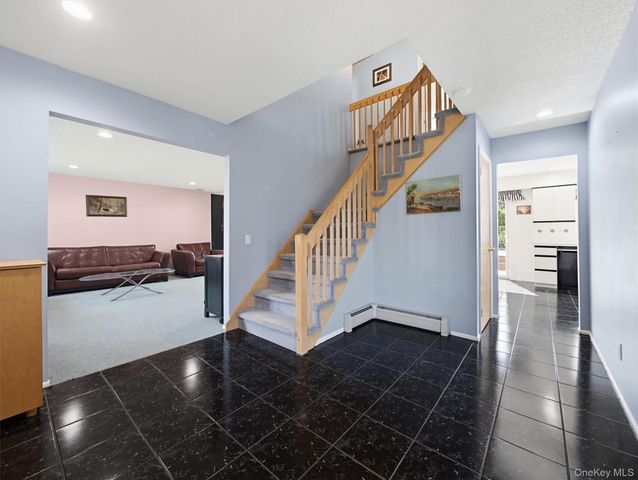 31 Dunnigan Drive, Pomona, NY 10970