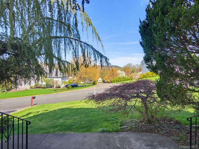 31 Dunnigan Drive, Pomona, NY 10970