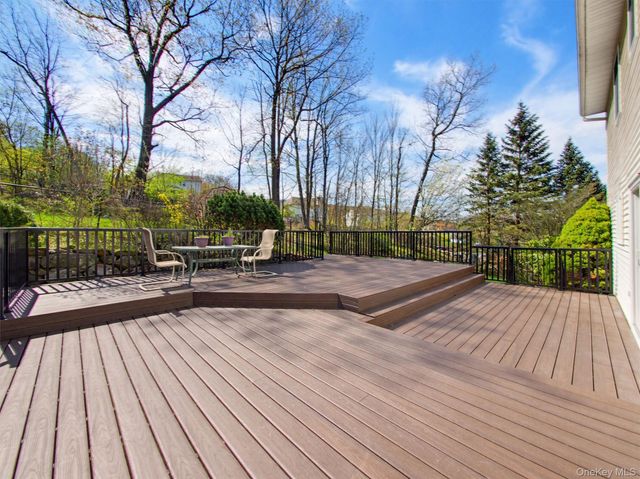 31 Dunnigan Drive, Pomona, NY 10970