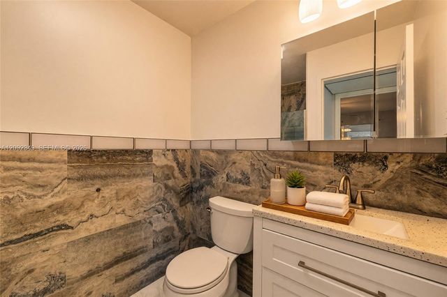 373 Monaco H H, Delray Beach, FL 33446