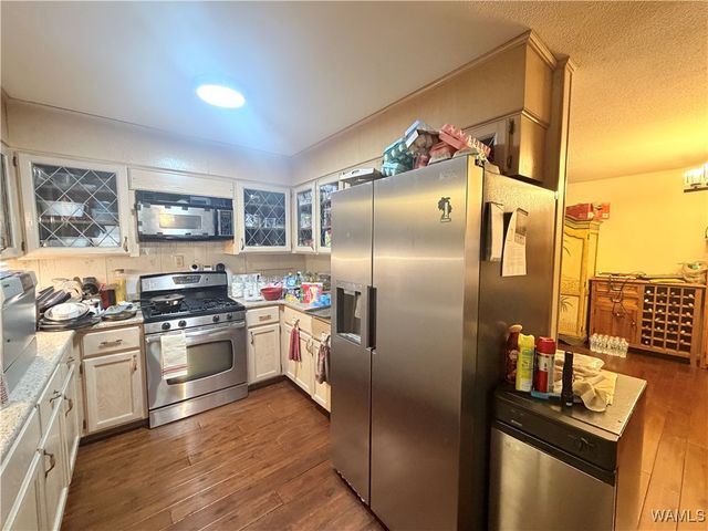 4500 Cloverdale, Northport, AL 35473