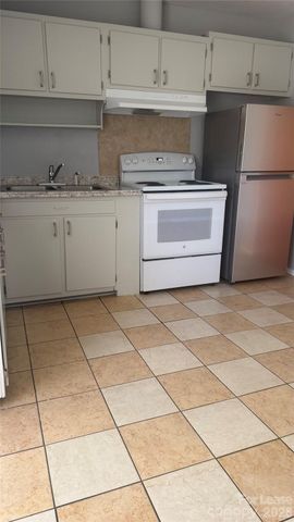4707 Americana Avenue, Charlotte, NC 28215