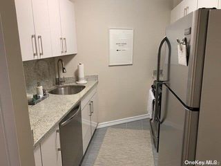 1 Bay Club Drive 4P, Bayside, NY 11360