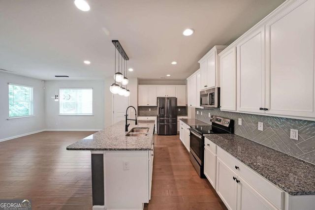 4450 Richmond Court, Stone Mountain, GA 30083